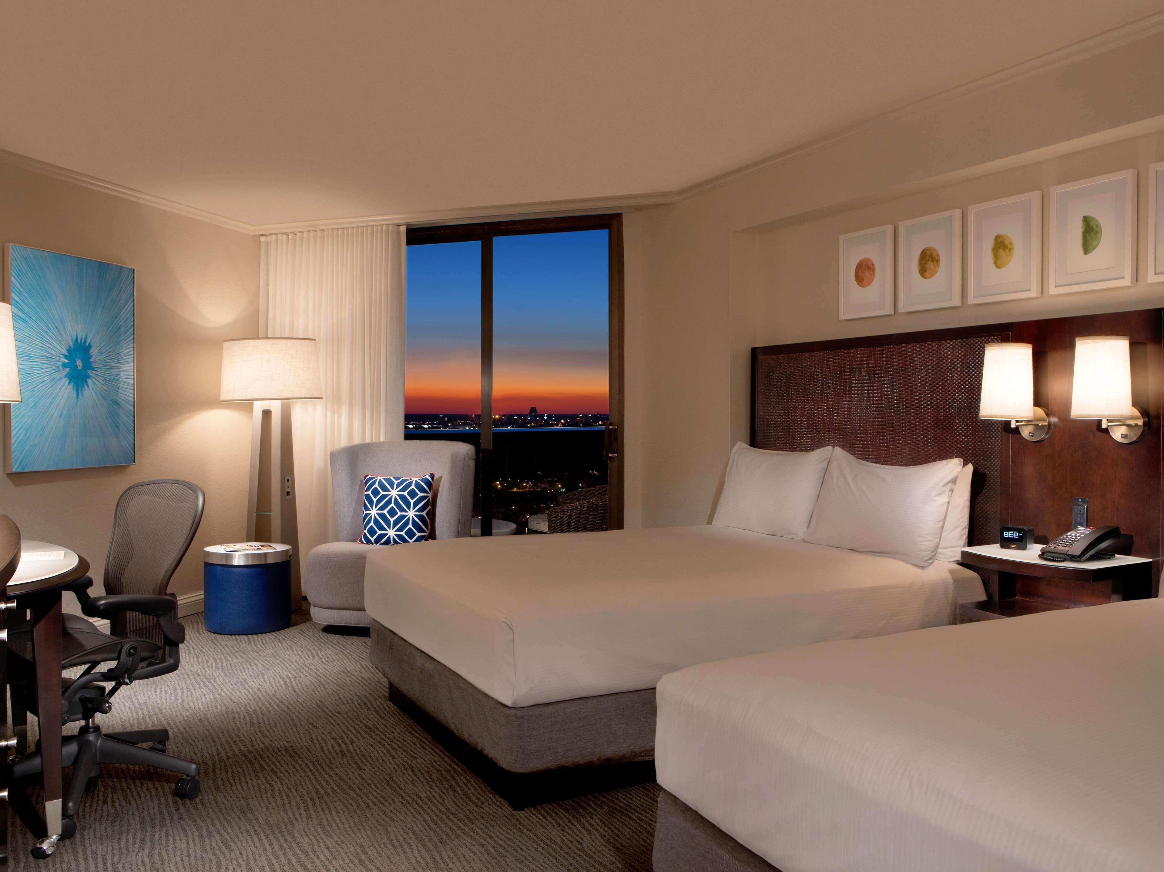 Hilton Orlando Buena Vista Palace - Disney Springs Area Lacul Buena Vista Exterior foto